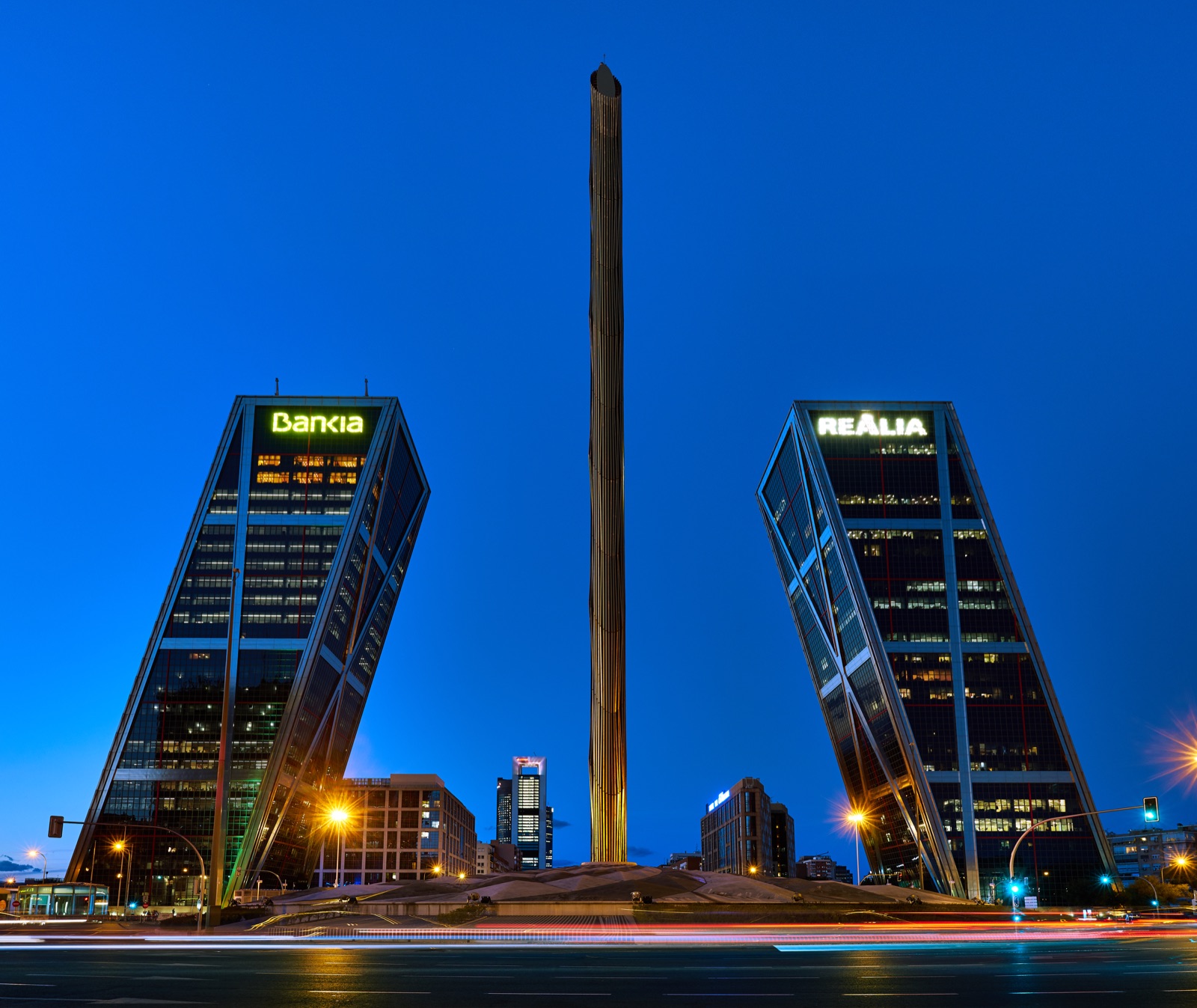 Torres de la Puerta de Europa en Plaza de Castilla, Madrid